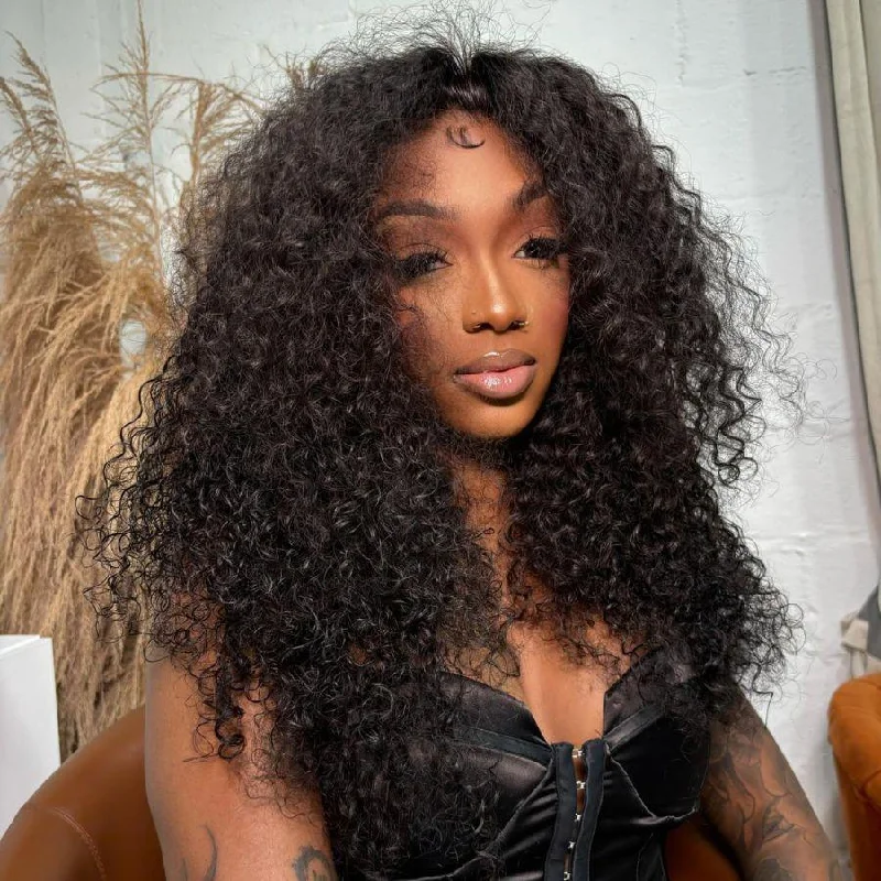 Lace wig with a 200 - density for a full and thick appearanceWOWANGEL 7x7 Curly HD Lace Closure Wig 250% Density Parting Max Glueless Wig