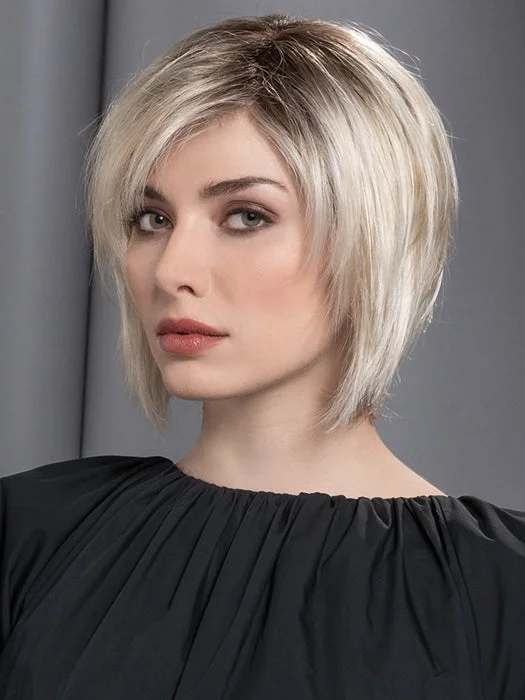 Ash - blonde bob wig for a trendy and cool - toned lookAva Wig by Ellen Wille | Modixx Collection | Synthetic Fiber