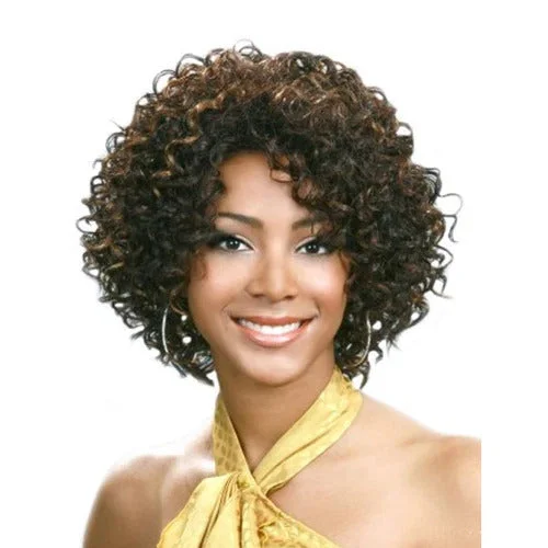 Layered bob wig to add volume and dimensionBobbi Boss Synthetic Wig – M776S Short Kamoi