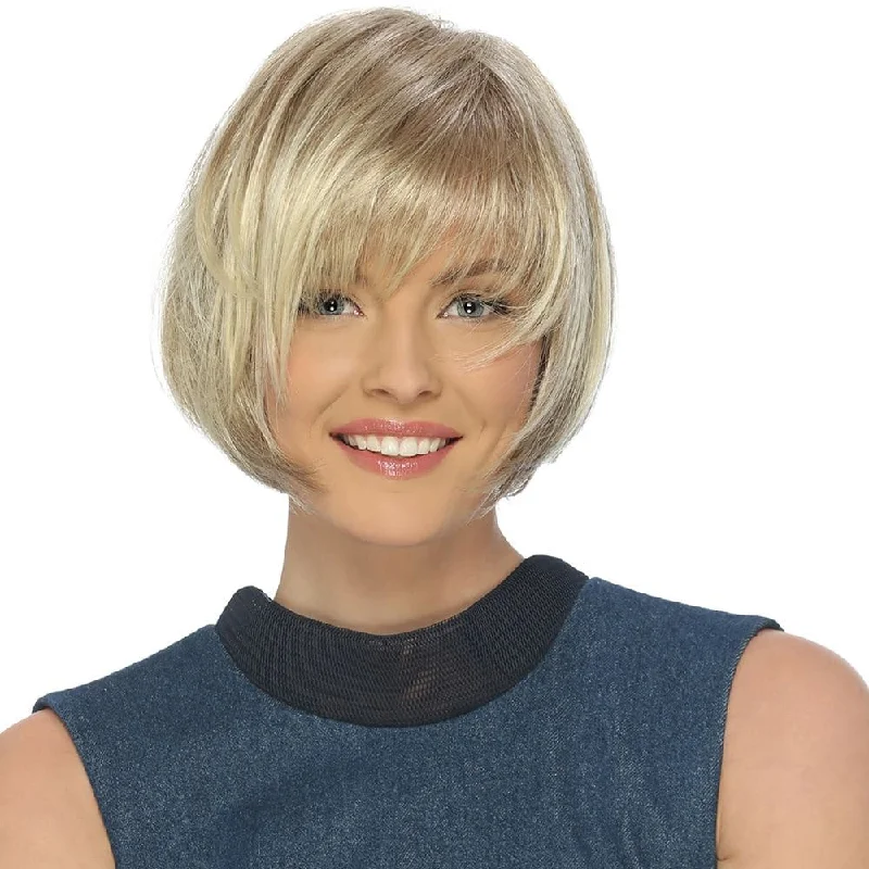 Bob wig with a wavy texture for a beachy lookPETITE CHARM WIG