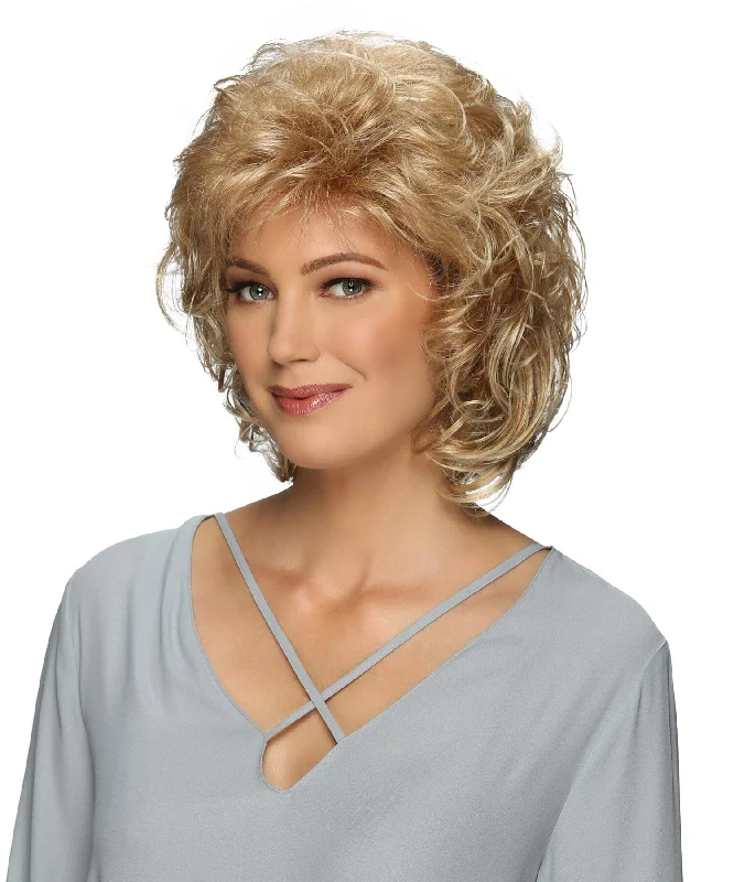 Long - length wig with a honey - blonde color for a warm and sunny appearanceCompliment by Estetica | Basic Cap | Synthetic