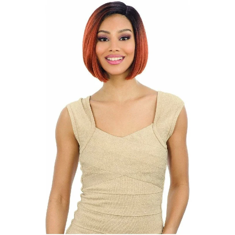 Ash - blonde bob wig for a trendy and cool - toned lookFreeTress Equal 5-Inch Lace Part Synthetic Wig – Vivian