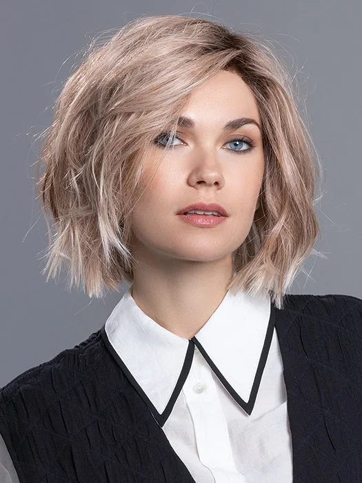 Ash - blonde bob wig for a trendy and cool - toned lookLia II | Changes Collection | Heat Friendly Synthetic Wig