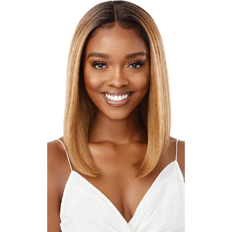 Bob wig with a balayage effect for a natural - looking color transitionOutre EveryWear Synthetic Lace Front Wig - Every 3