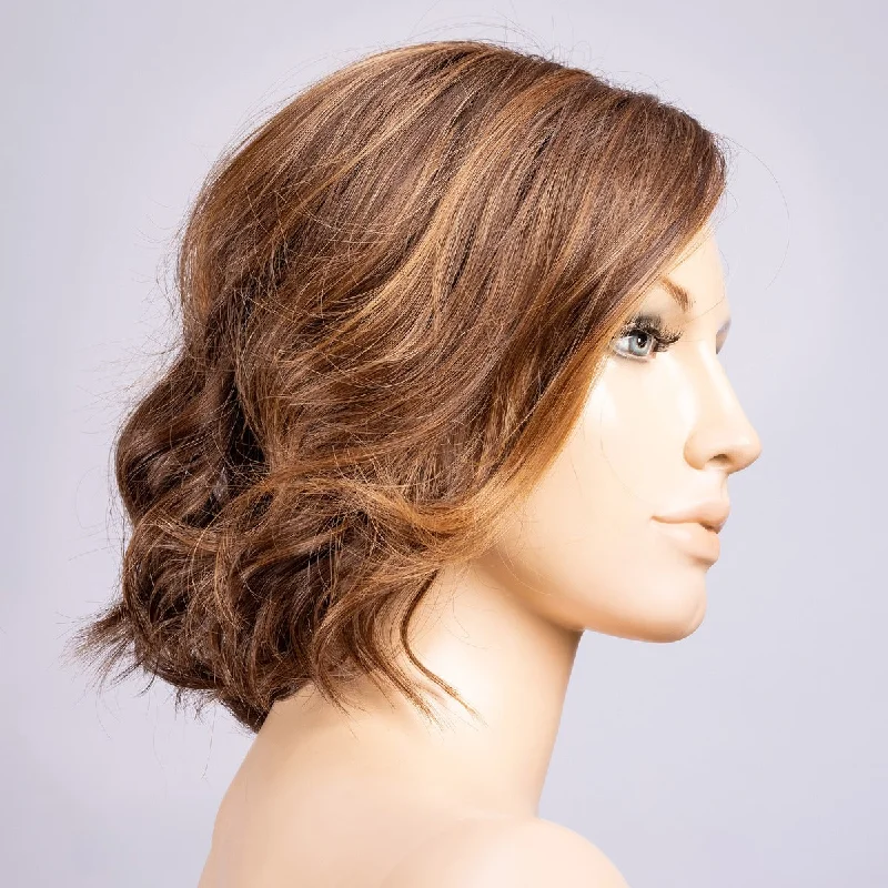 CHOCOLATE SHADED | 830.27.6 | Dark Brown & Medium Brown blended w/Light Auburn w/Dark Strawberry Blonde & Shaded Roots