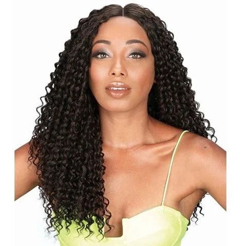 Water wave wig with a wavy fringe for a soft and feminine lookBEYOND LACE FRONT WIG -WATER WAVE