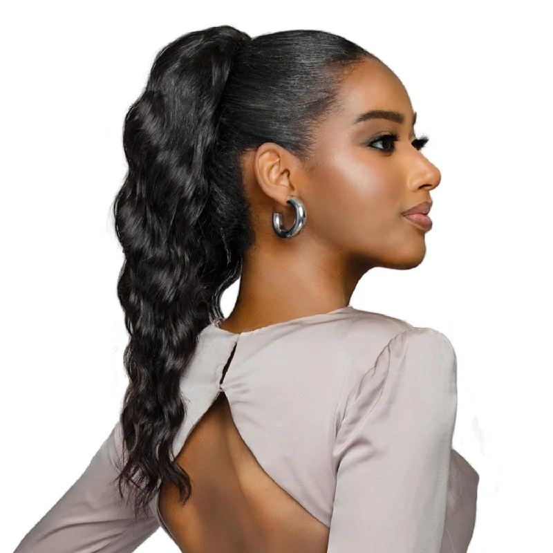 Synthetic ponytails with heat - resistant fibers for easy stylingBobbi Boss 100% Human Hair Drawstring Ponytail LOOSE DEEP 18