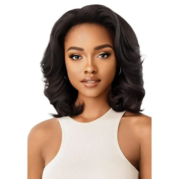 Half wig with a pre - bleached knot for a natural - looking scalpOutre Quick Weave Synthetic Half Wig - SHONTAY