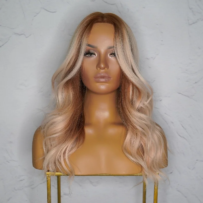 Virgin - human - hair wavy wig for the highest qualityBROOKE Ombre Copper Lace Front Wig