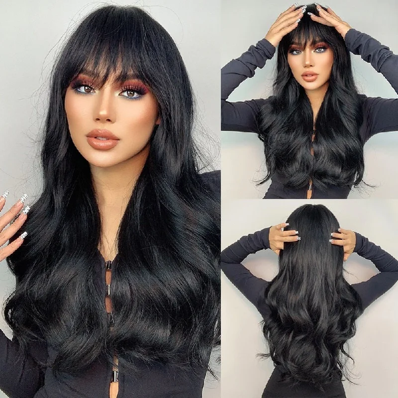 Long - length wavy wig with loose waves for a glamorous lookLong Wavy Black Synthetic Wig