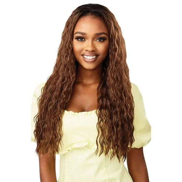 Half wig with a honey - blonde color for a warm and sunny appearanceOutre Converti Cap Wet & Wavy Synthetic Hair Wig - LET IT RIPPLE