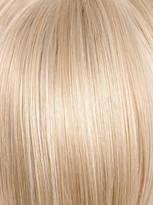 Creamy Blonde | A 50/50 blend of platimum and light gold blonde