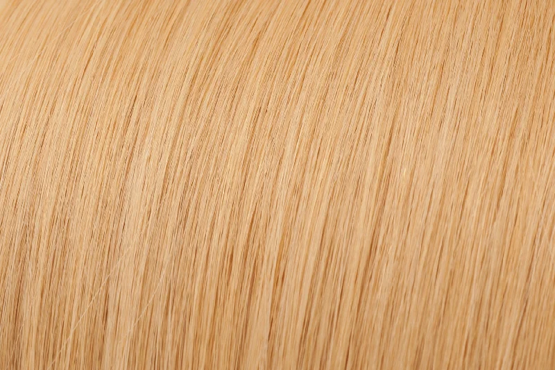 Synthetic clip - in hair extensions with a heat - resistant formula for easy stylingSeamless Clip-In Extensions: Golden Blonde #27