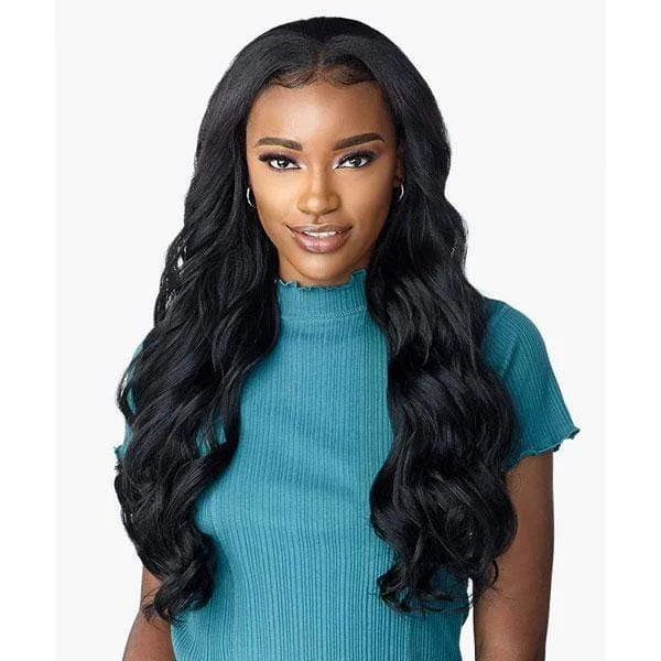 Half wig with a straight texture for a sleek and minimalist lookSensationnel Synthetic Half Wig Instant Weave - DYANI