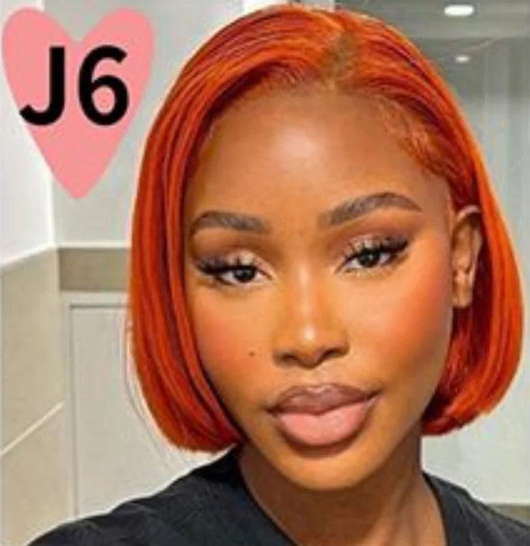 Glueless wig with a honey - blonde color for a warm and sunny appearanceMalika